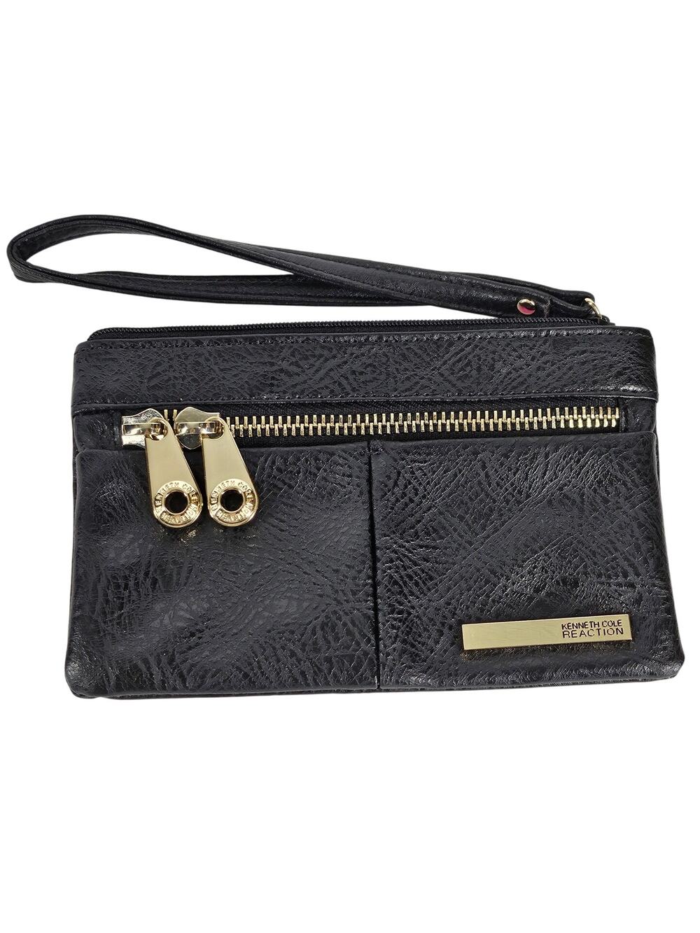 KENNETH COLE WOMEN'S BLACK SMALL WRISTLET PURSE ZIPPERED FRONT